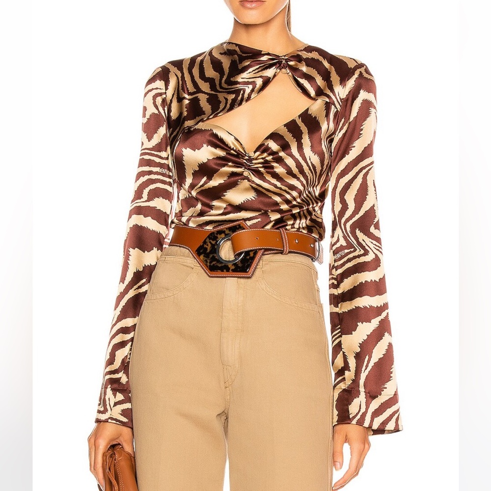 GANNI
Silk Stretch Satin Top in size 42 EU